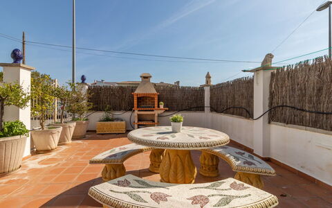 Sol i Canal: Eigendom, Gebouw, Onroerend Goed, Kamer, Huis, Tafel, Meubilair, Balkon, Architectuur, Villa