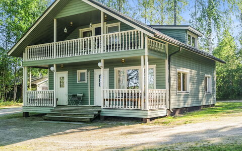 Kesäranta: Hout, Veranda, Huis, Siding, Verblijf, Huis, Dak, Deur, Landgoed, Boerderij