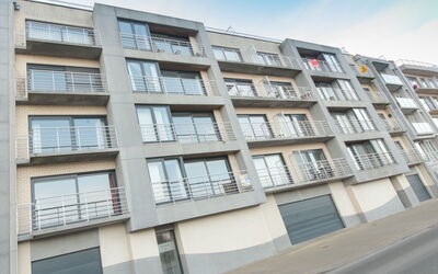 Bredene 730: Gebouw, Appartement, Eigendom, Woongebied, Condominium, Architectuur, Gemengd Gebruik, Buurt, Onroerend Goed, Commercieel Gebouw