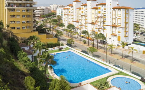 Reina Sofia Ii: Eigendom, Gebouw, Zwembad, Condominium, Toevlucht, Onroerend Goed, Appartement,  Dorf\, Badplaats, Vakantie