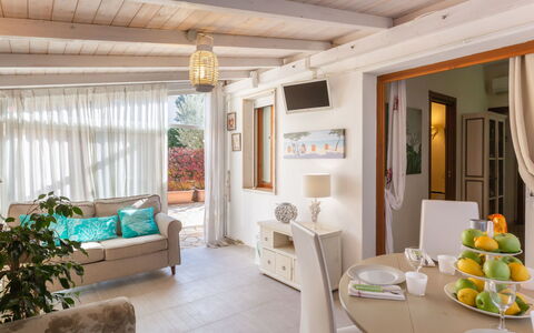 Stella Marina: Eigendom, Kamer, Interieur Ontwerp, Gebouw, Woonkamer, Plafond, Meubilair, Huis, Onroerend Goed, Huis