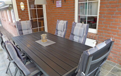 Reuse: Eigendom, Kamer, Meubilair, Gebouw, Huis, Onroerend Goed, Tafel, Hardwood, Verdieping, Huis