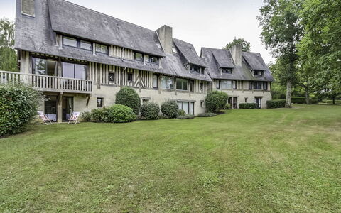 Les Hauts de Deauville: Eigendom, Huis, Landgoed, Gebouw, Gras, Huis, Architectuur, Onroerend Goed, Gazon, Woongebied