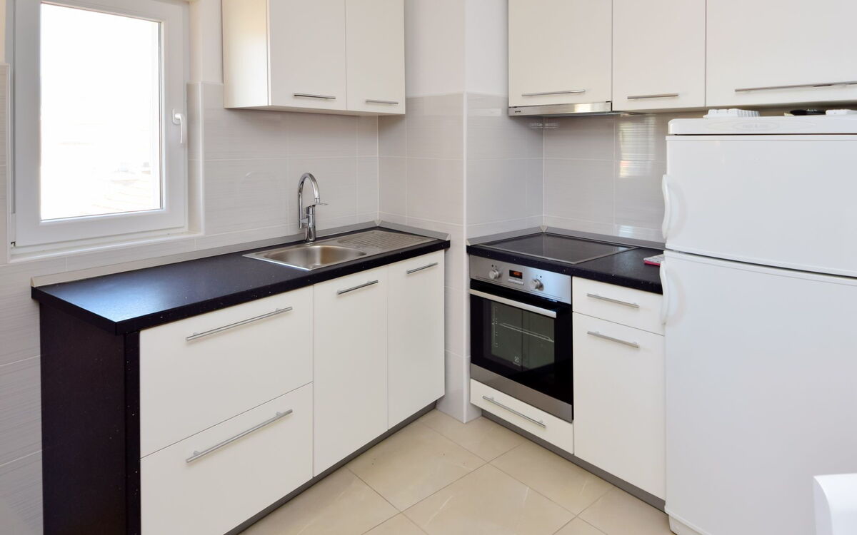 Accommodatie:&nbsp;Surjan 107.1