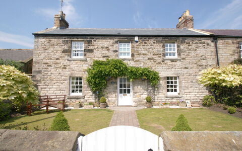 Close Cottage