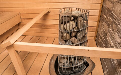 Nelikko B: Hout, Siding, Verblijf, Huis, Huis, Plank, Garden Gebouwen, Blokhut, Hardwood, Veranda
