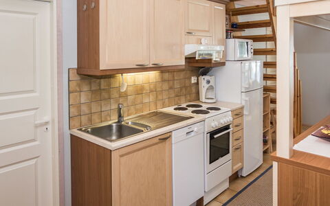 Nelikko B: Hout, Siding, Verblijf, Huis, Huis, Plank, Garden Gebouwen, Blokhut, Hardwood, Veranda