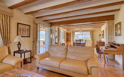 Villa Meena