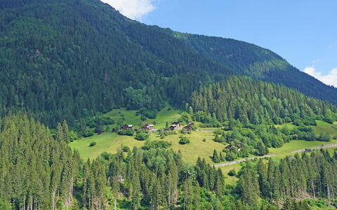 Jonas: Lucht, Wolk, Berg, Fabriek, Plantengemeenschap, Ecoregio, Natuurlijk Landschap, Boom, Lariks, Land Lot