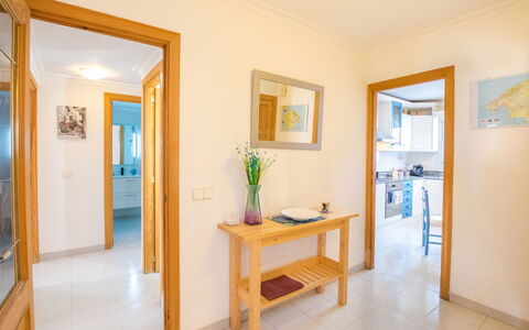 Mariners 2: Eigendom, Kamer, Interieur Ontwerp, Gebouw, Meubilair, Geel, Huis, Onroerend Goed, Verdieping, Plafond