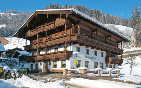 Ratschnhof: Sneeuw, Winter, Eigendom, Berg, Huis, Heuvel Station, Gebouw, Bergketen, Skitoevlucht, Onroerend Goed
