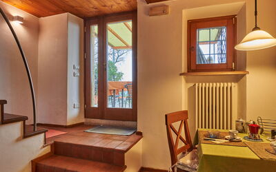 Casa Susanne 602.2: Meubilair, Venster, Eigendom, Gebouw, Tafel, Hout, Verlichting, Interieur Ontwerp, Architectuur, Woonkamer