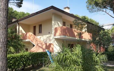 Bibione 741: Eigendom, Huis, Onroerend Goed, Huis, Gebouw, Woongebied, Villa, Verblijf, Buurt, Architectuur