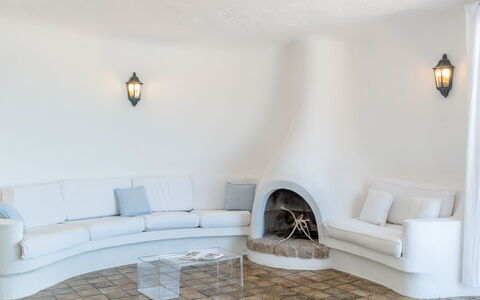 Hibiscus: Bankstel, Hout, Comfort, Woonkamer, Interieur Ontwerp, Verdieping, Flooring, Beige, Schaduw