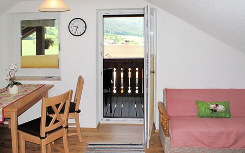 Mondsee 605: Hout, Kamer, Bruin, Interieur Ontwerp, Verdieping, Hardwood, Flooring, Meubilair, Huis, Muur