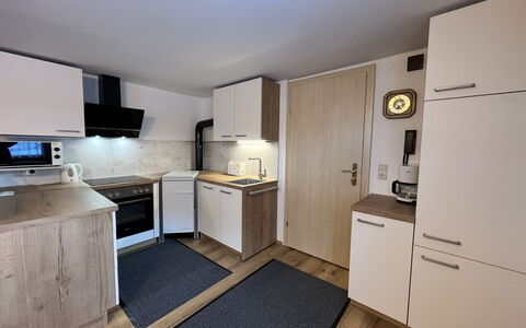 Wallner: Meubilair, Hout, Interieur Ontwerp, Countertop, Flooring, Verdieping, Wastafel, Keuken, Major Appliance, Cabinetry