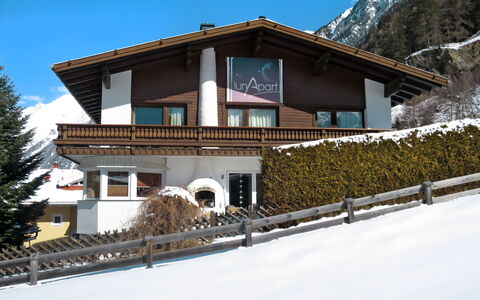 Sölden 622: Sneeuw, Eigendom, Huis, Winter, Gebouw, Huis, Onroerend Goed, Architectuur, Heuvel Station, Berg