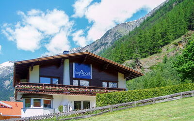 Sölden 622: Bergachtig Landvormen, Berg, Huis, Eigendom, Heuvel Station, Bergketen, Natuurlijk Landschap, Alpen, Landelijk Gebied, Huis