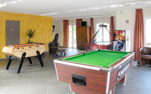 Crozon-Morgat 664: Biljarttafel, Biljartkamer, Meubilair, Pool, Eigendom, Tafel, Biljart, Sportuitrusting