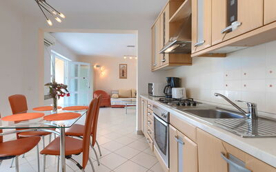 Accommodatie:&nbsp;Macini 605.1