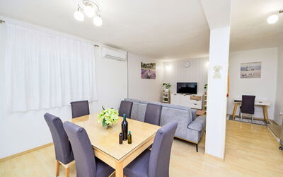 Accommodatie:&nbsp;Klarić 655.2