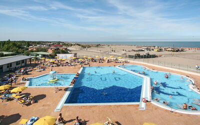 Rosolina Mare 626: Wolk, Lucht, Water, Zwembad, Azure, Stoel, Zwemwater, Badplaats
