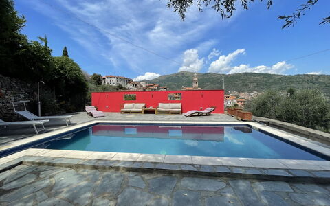 Il Rifugio (Bcm110): Water, Lucht, Fabriek, Gebouw, Azure, Natuurlijk Landschap, Boom, Zwemwater, Strand, Terrein