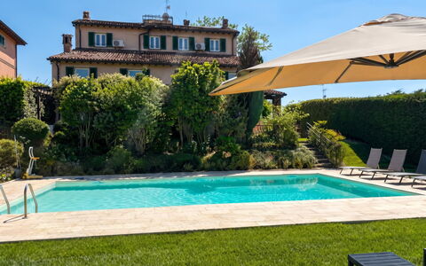 Ca' Del Vento: Zwembad, Woongebied, Toevlucht, Buitenmeubels, Huis, Tuin, Ligstoel, Landgoed, Hacienda, Landscaping