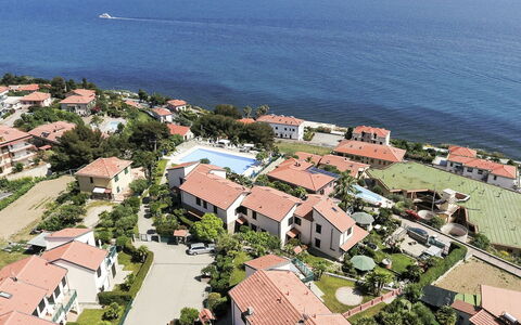 San Lorenzo al Mare 638: Woongebied, Huis, Kust En Oceanic Landvormen, Kust, Zee, Huis, Oceaan, Toevlucht, Landgoed, Kust