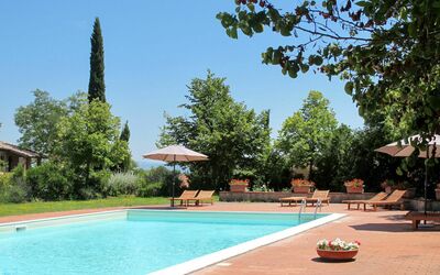 San Gimignano 647: Zwembad, Eigendom, Huis, Vakantie, Toevlucht, Onroerend Goed, Vrije Tijd, Gebouw, Huis, Woongebied