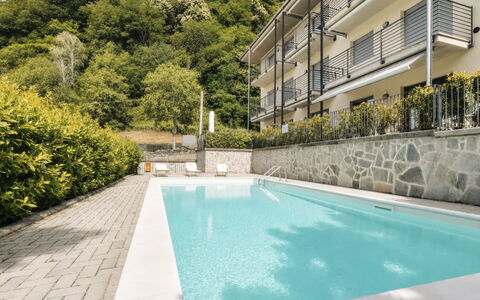 San Vincenzo: Zwembad, Toevlucht, Eco Hotel, Hotel, Hek, Balkon