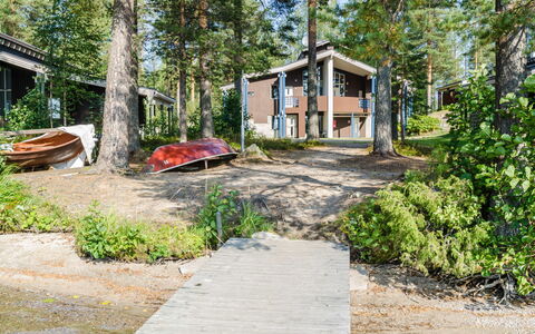 Hiisiranta E4: Hout, Verblijf, Blokhut, Woud, Schuur, Garden Gebouwen, Lariks, Bos, Beits