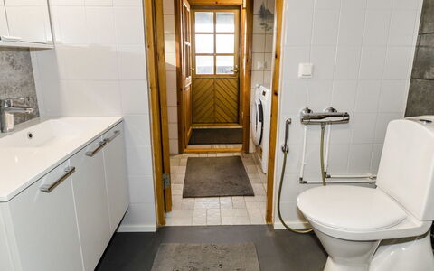 Savilahti: Meubilair, Stoel, Buitenmeubels, Tafel, Hout, Buitentafel, Keuken En Eettafel, Schaduw, Tuin, Paraplu