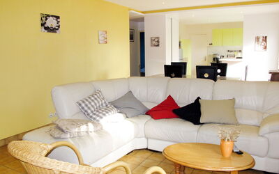 Le Calme Entre Mer et Campagne (Pip401)