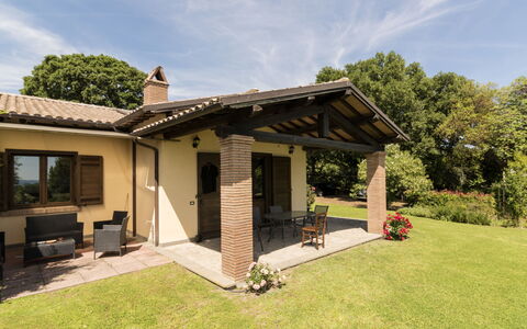 Lago di Bolsena 618: Huis, Dak, Huis, Verblijf, Woongebied, Landgoed, Boerderij, Veranda, Tuin