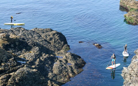 Les Roches: Water, Azure, Blauw, Kust En Oceanic Landvormen, Meer, Terrein, Zomer, Vrije Tijd, Horizon, Kust