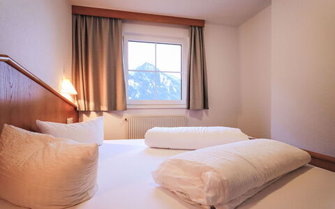 Kappl 807: Slaapkamer, Bed, Laken, Bedding, Bed Frame, Matras, Winter, Freezing, Hardwood, Linens