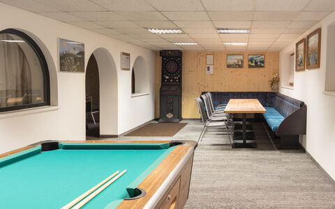 Kappl 822: Tafel, Biljarttafel, Meubilair, Biljartkamer, Pool, Gebouw, Biljart, Recreatie Ruimte