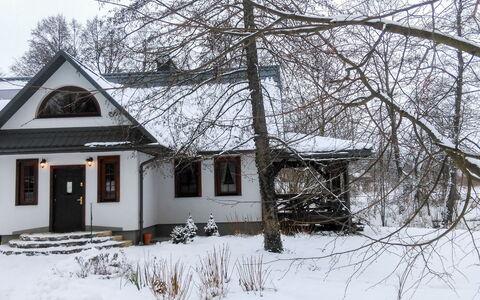 Zatylówka Dom Na Wyspie: Sneeuw, Huis, Winter, Huis, Eigendom, Boom, Verblijf, Dak, Gebouw, Freezing