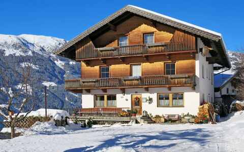 Maiklerhof: Sneeuw, Eigendom, Winter, Huis, Huis, Bergdorp, Gebouw, Onroerend Goed, Berg, Skitoevlucht