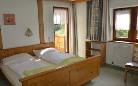 Kappl 829: Meubilair, Eigendom, Venster, Gebouw, Comfort, Cabinetry, Hout, Interieur Ontwerp, Schaduw