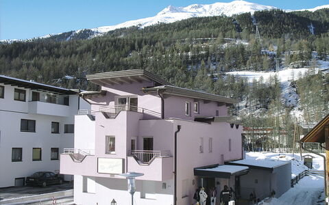 Sölden 730: Lucht, Berg, Gebouw, Venster, Sneeuw, Huis, Helling, Boom, Landschap, Bergachtig Landvormen