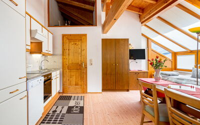 Rosi Studio 731.3: Cabinetry, Meubilair, Eigendom, Countertop, Keuken, Tafel, Hout, Architectuur, Interieur Ontwerp, Flooring