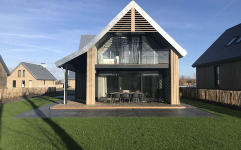Oesterdam Resort: Huis, Eigendom, Huis, Gebouw, Architectuur, Dak, Lucht, Onroerend Goed, Boerderij, Landgoed