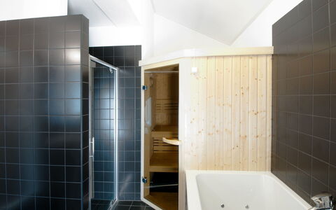 Oesterdam Resort: Kamer, Eigendom, Badkamer, Interieur Ontwerp, Architectuur, Huis, Gebouw, Tegel, Plafond, Verdieping