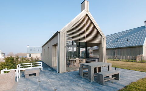 Oesterdam Resort: Eigendom, Huis, Gebouw, Architectuur, Huis, Onroerend Goed, Dak, Verblijf, Facade, Kamer