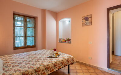 Viola (Vlo203) 605.4: Kamer, Interieur Ontwerp, Verdieping, Eigendom, Textiel, Flooring, Muur, Plafond, Linens, Bed