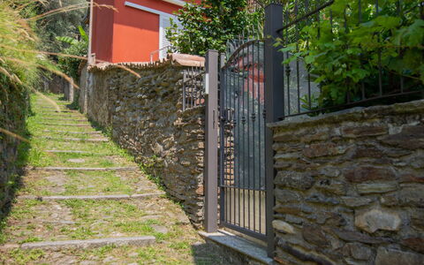 Casa Bel Sit: Muur, Stenen Muur, Eigendom, Ijzer, Metselwerk, Hek, Huis, Boom, Landschap, Leuning
