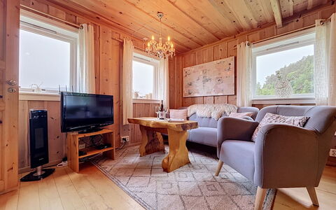 Målsnes: Hout, Interieur Ontwerp, Meubilair, Kamer, Flooring, Verdieping, Plafond, Huis, Houten Vloer, Hardwood