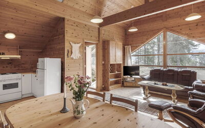 Veganeset Ii 630.2: Meubilair, Fabriek, Gebouw, Hout, Interieur Ontwerp, Architectuur, Woonkamer, Kamerplant, Flooring, Verdieping